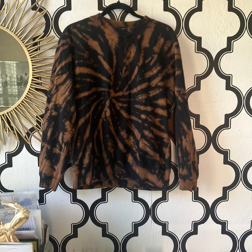 Tie dye sweatshirt